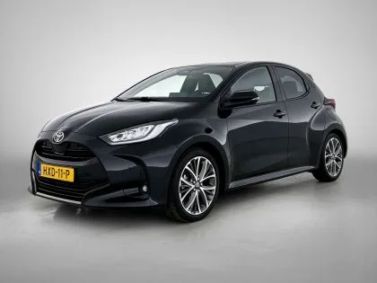 Toyota Yaris (2025) — foto 1