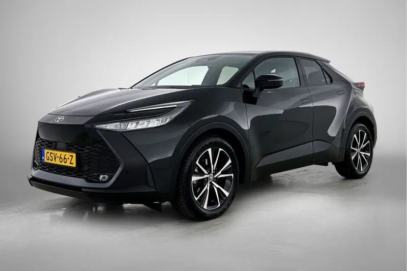 Toyota C-HR (2024)