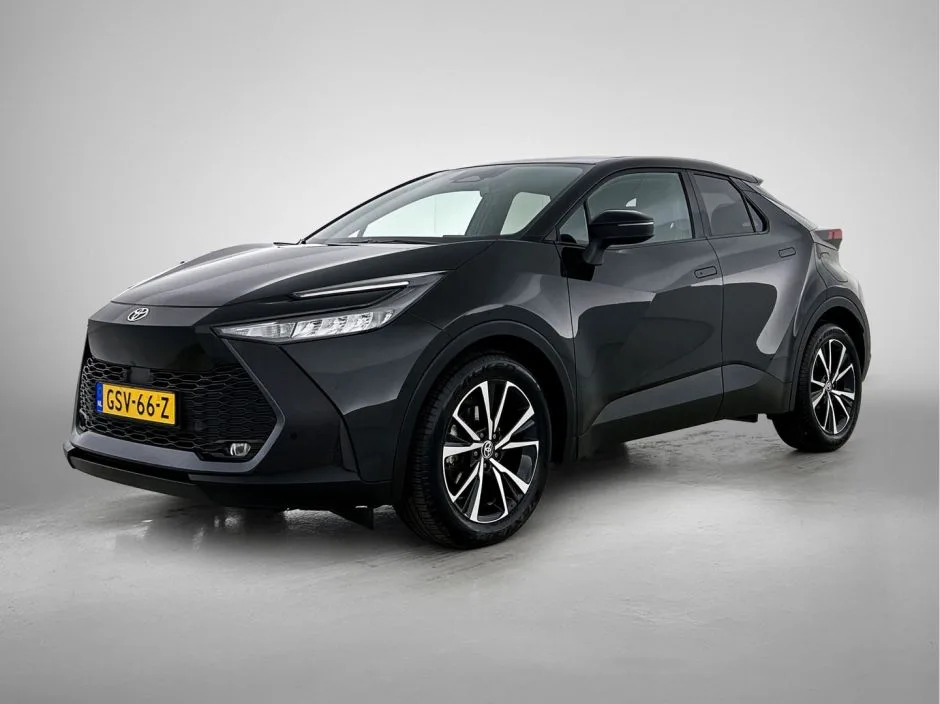 Toyota C-HR (2024) — foto 1