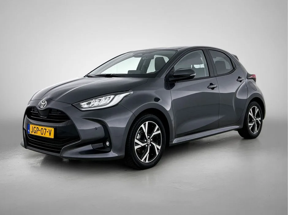 Toyota Yaris (2025) — foto 1