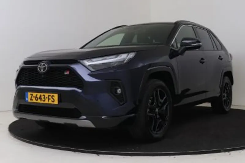 Toyota RAV4 (2024)