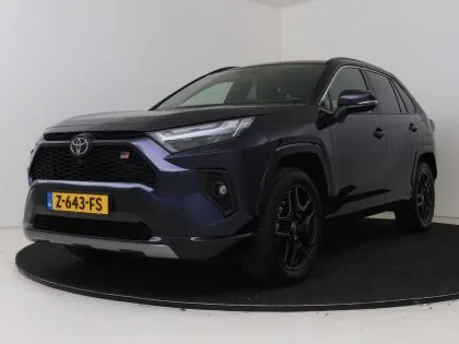 Toyota RAV4 (2024) — foto 1