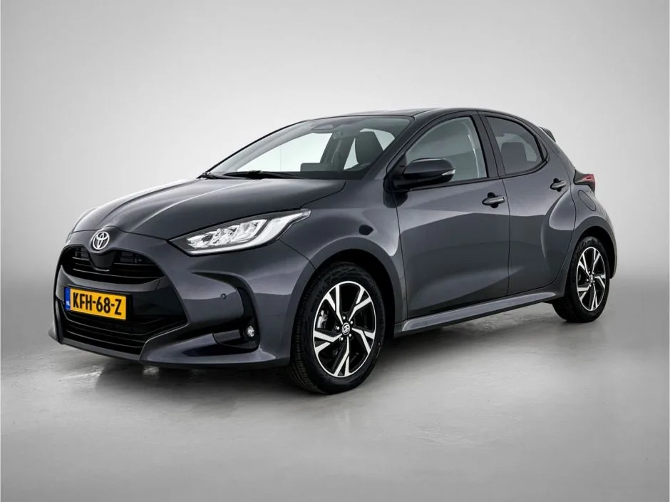 Toyota Yaris (2024) — foto 1