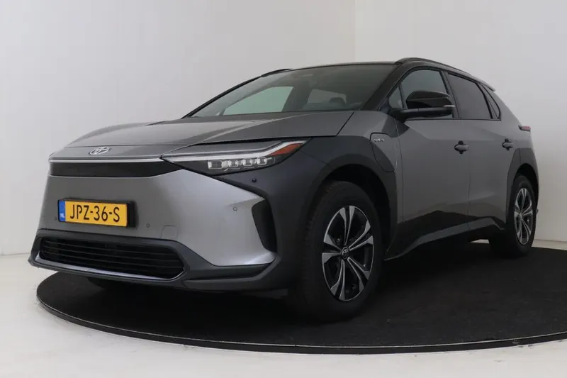 Toyota bZ4X (2025)