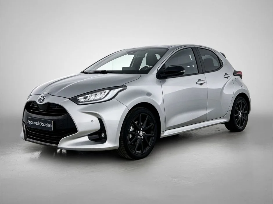 Toyota Yaris (2022) — foto 1