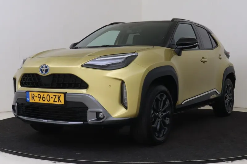 Toyota Yaris_Cross (2023)