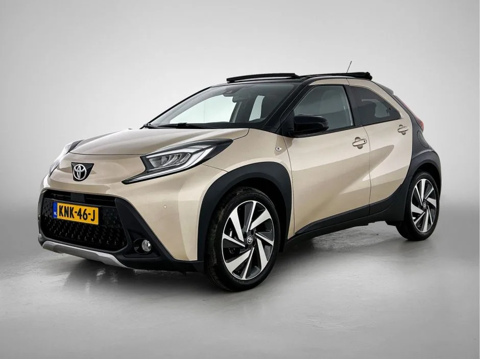 Toyota Aygo (2022) — foto 1