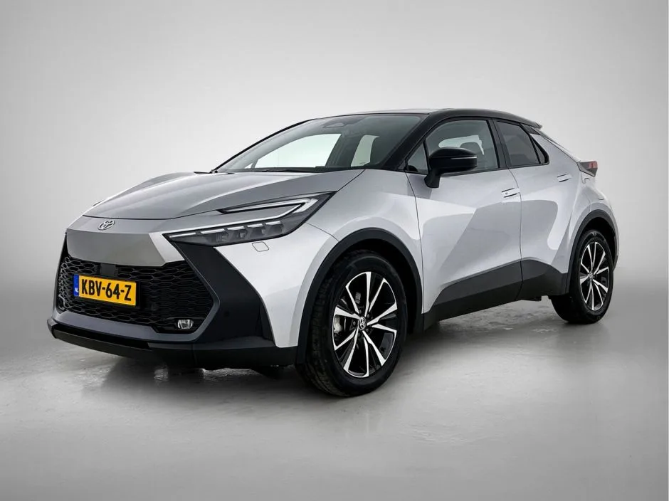 Toyota C-HR (2024) — foto 1