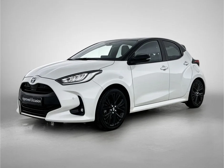 Toyota Yaris (2023) — foto 1
