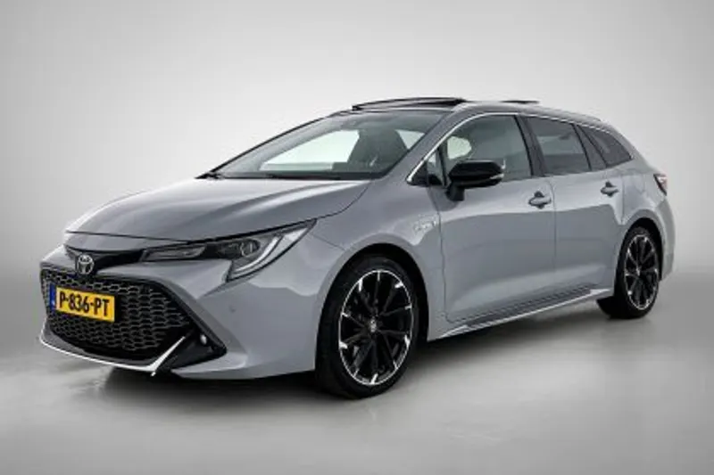Toyota Corolla_Touring_Sports (2020)