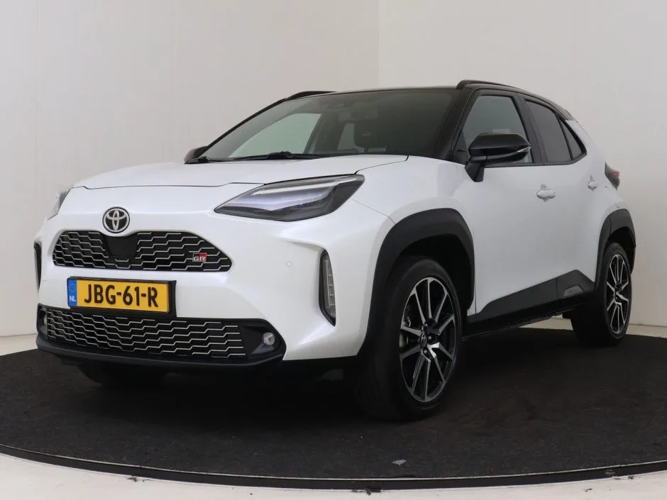 Toyota Yaris Cross (2023) — foto 1