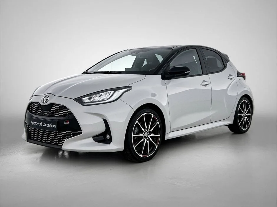 Toyota Yaris (2022) — foto 1