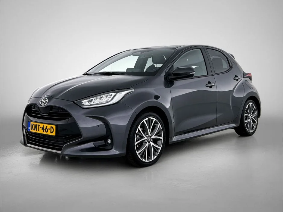 Toyota Yaris (2024) — foto 1