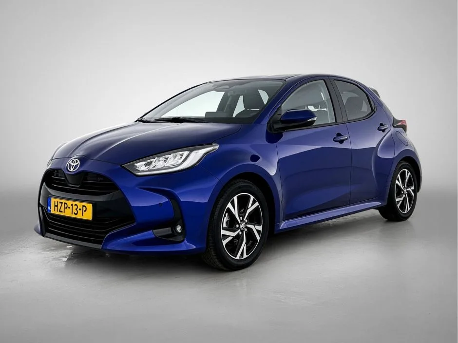 Toyota Yaris (2025) — foto 1