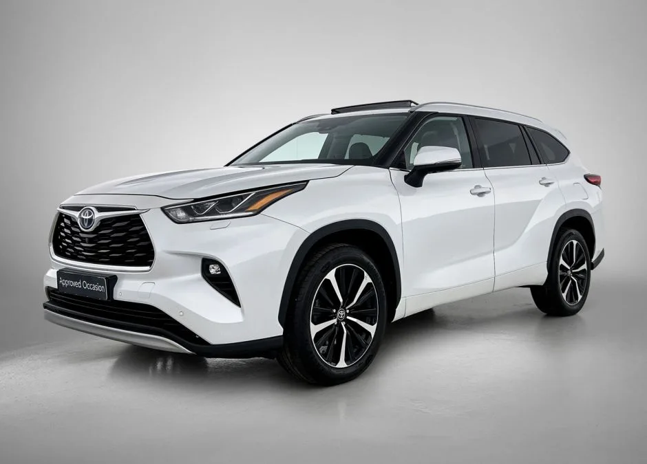 Toyota Highlander (2022) — foto 1