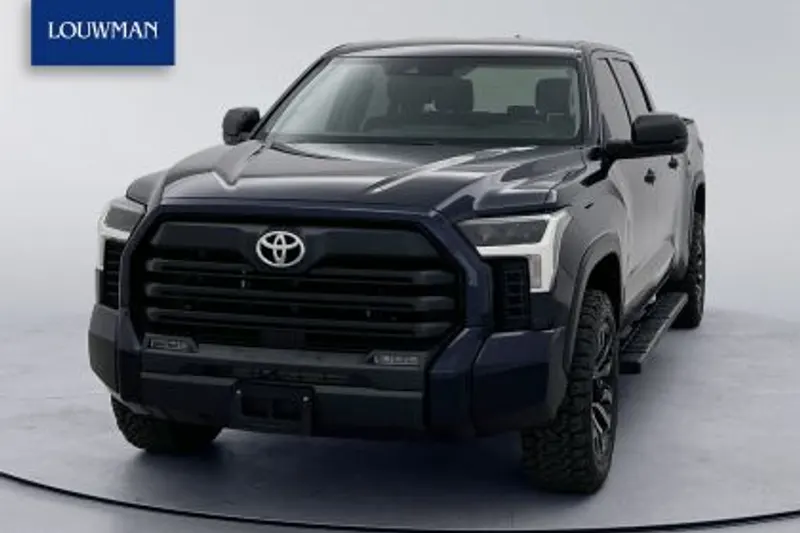 Toyota Tundra (2024)