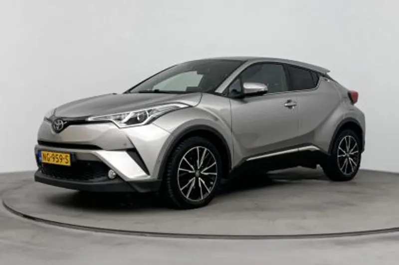 Toyota C-HR (2017)