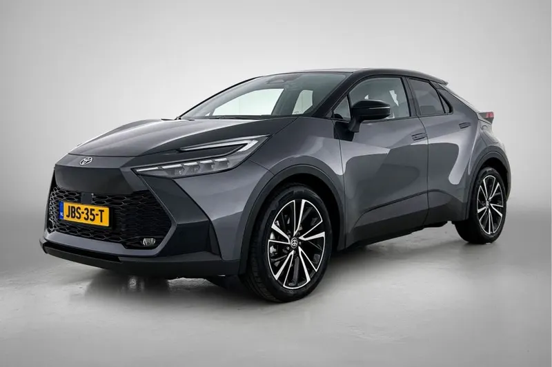 Toyota C-HR (2025)