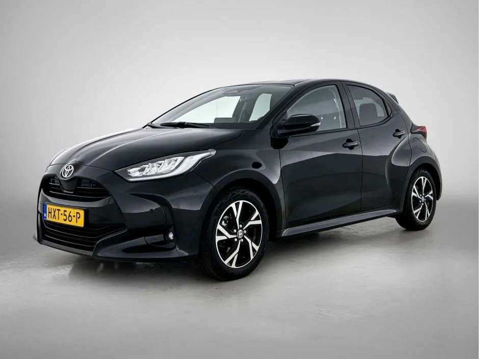 Toyota Yaris (2025) — foto 1