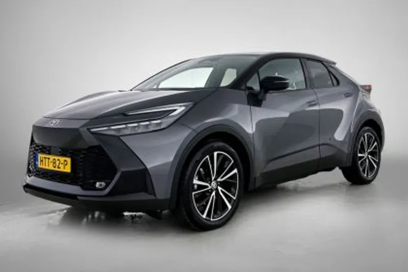Toyota C-HR (2025)
