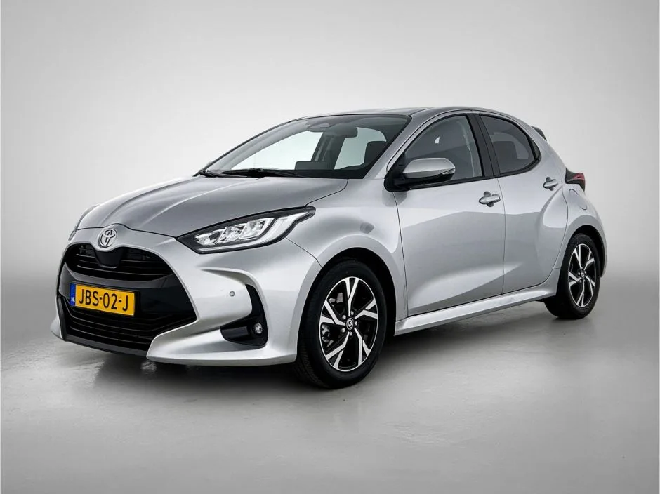 Toyota Yaris (2025) — foto 1