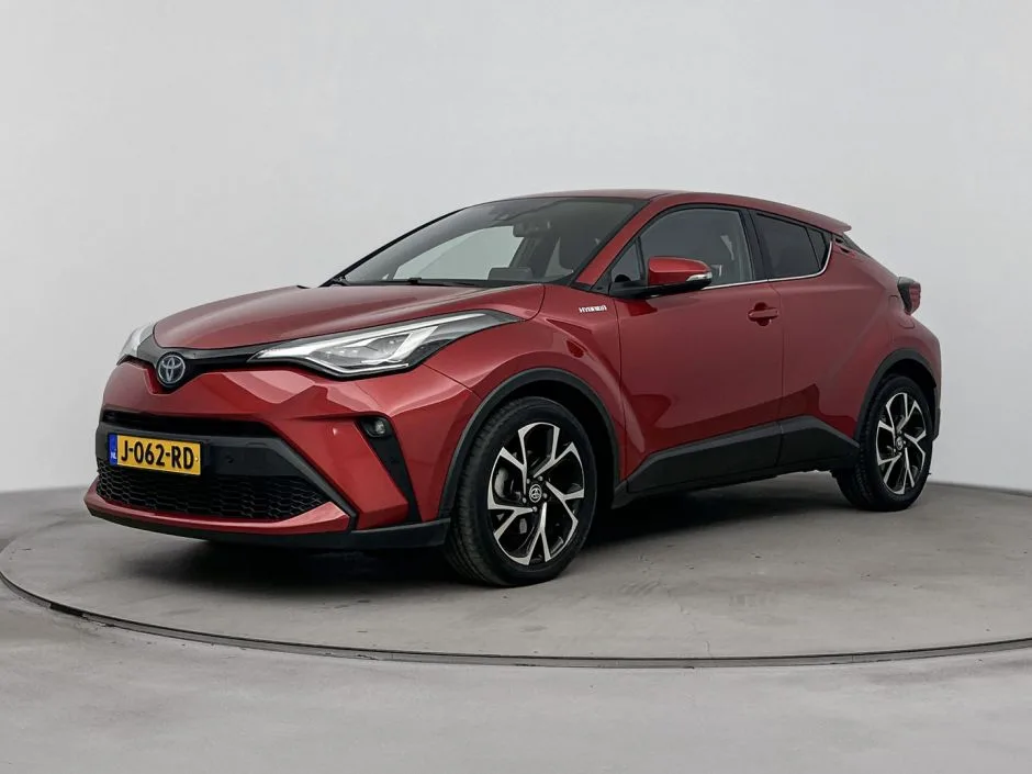 Toyota C-HR (2020) — foto 1