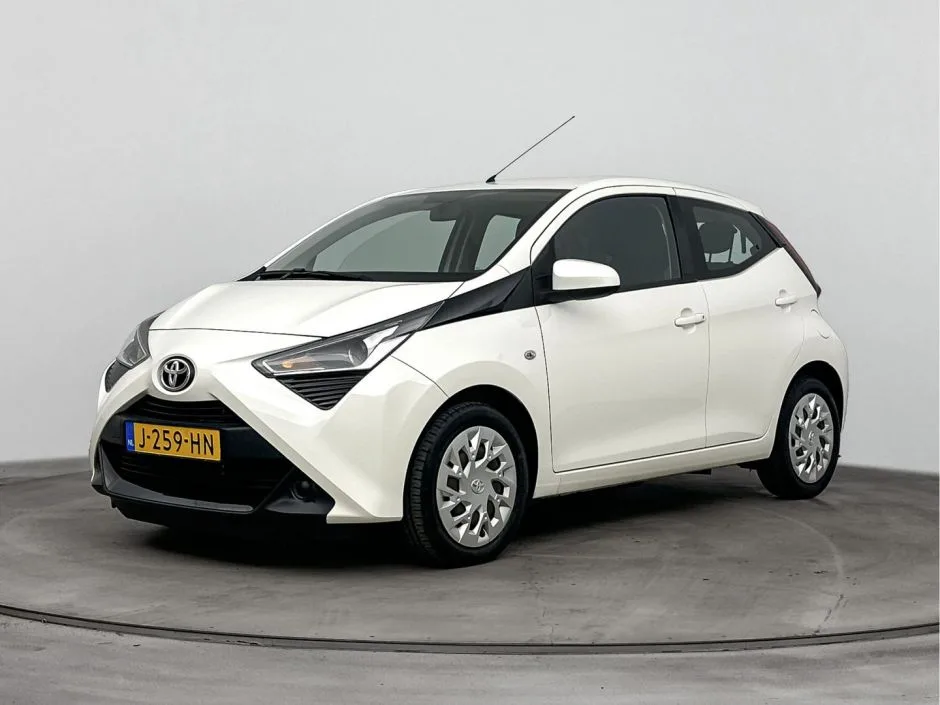 Toyota Aygo (2020) — foto 1