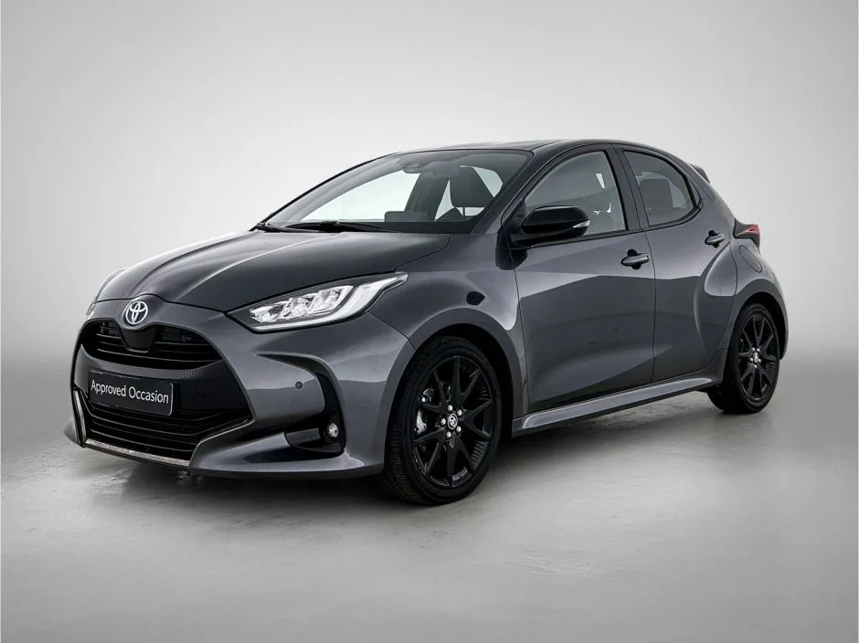 Toyota Yaris (2023) — foto 1