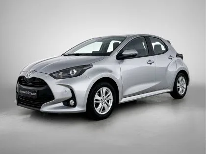 Toyota Yaris (2025) — foto 1