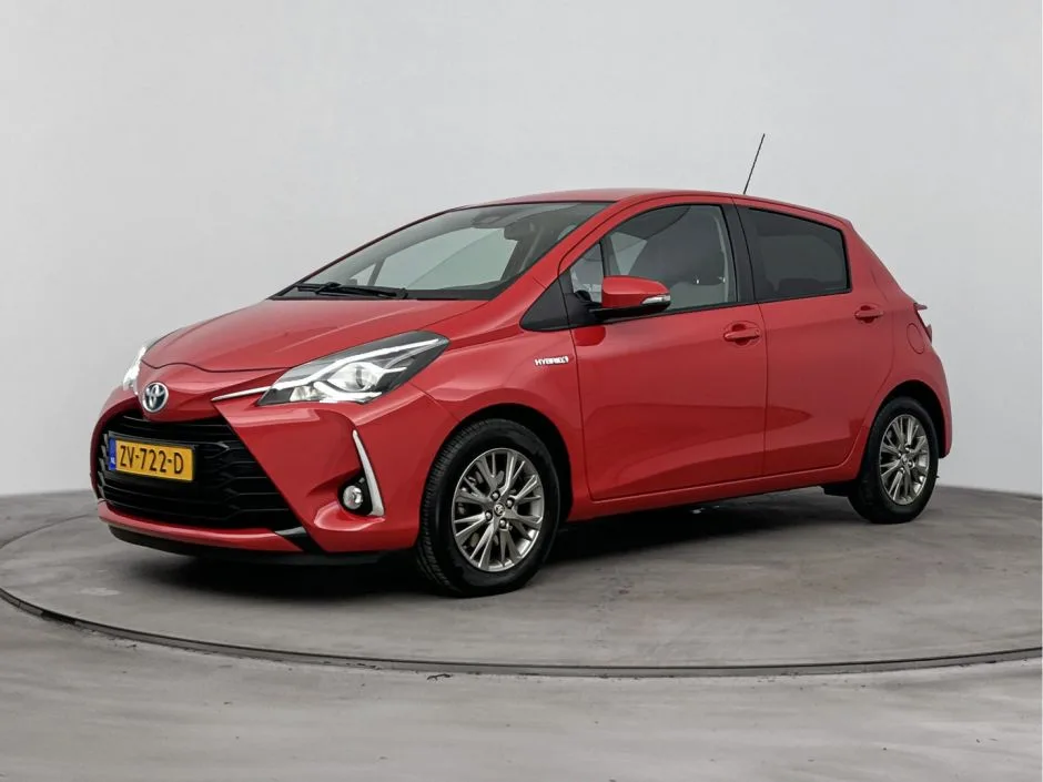 Toyota Yaris (2019) — foto 1