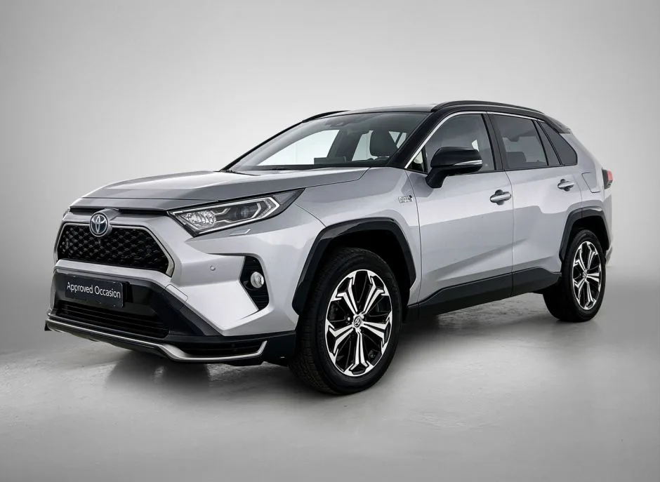 Toyota RAV4 (2022) — foto 1