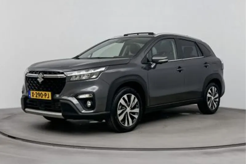 Suzuki S-Cross (2024)