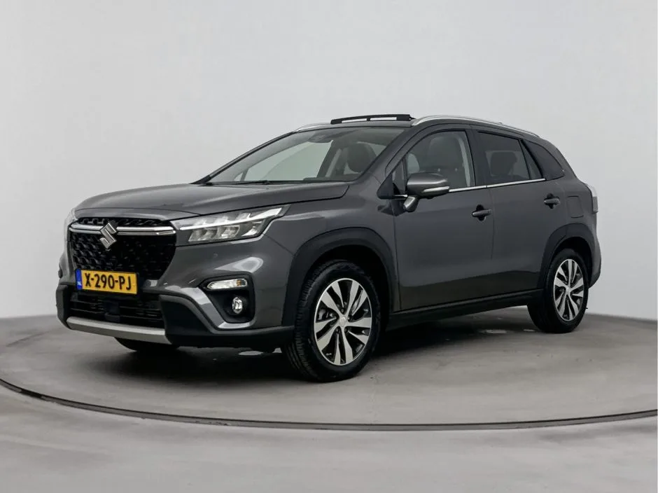 Suzuki S-Cross (2024) — foto 1