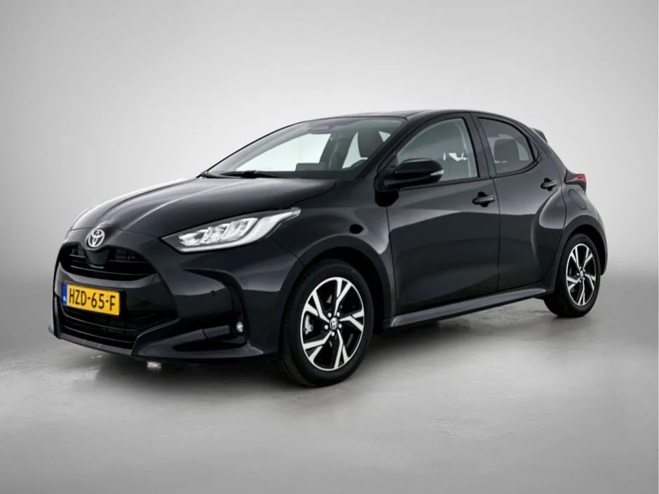 Toyota Yaris (2025) — foto 1