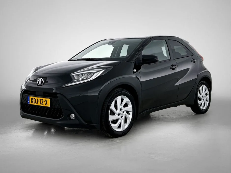 Toyota Aygo (2022) — foto 1