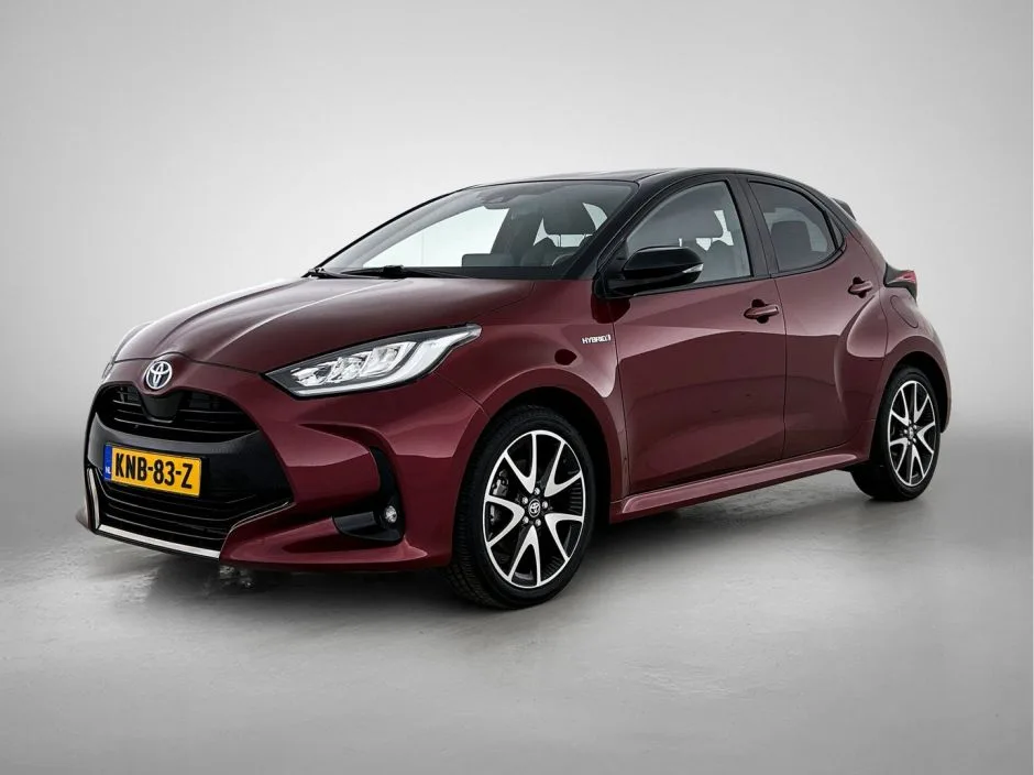 Toyota Yaris (2021) — foto 1