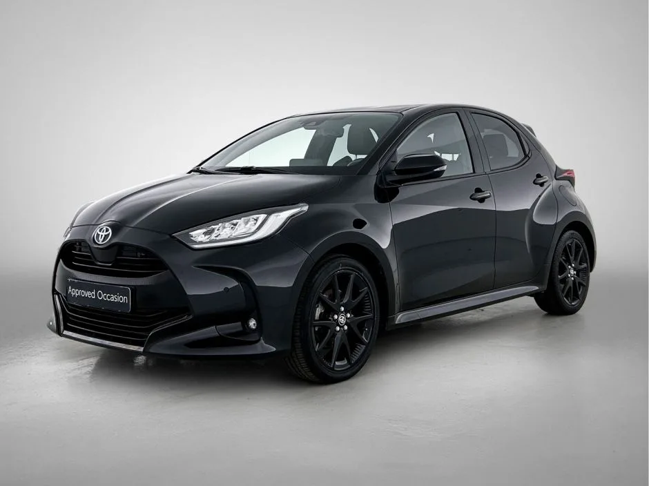 Toyota Yaris (2023) — foto 1