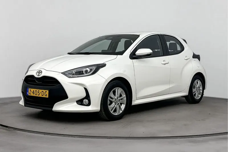 Toyota Yaris (2024)