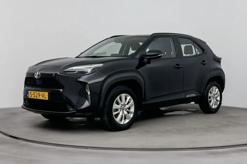 Toyota Yaris_Cross (2023)