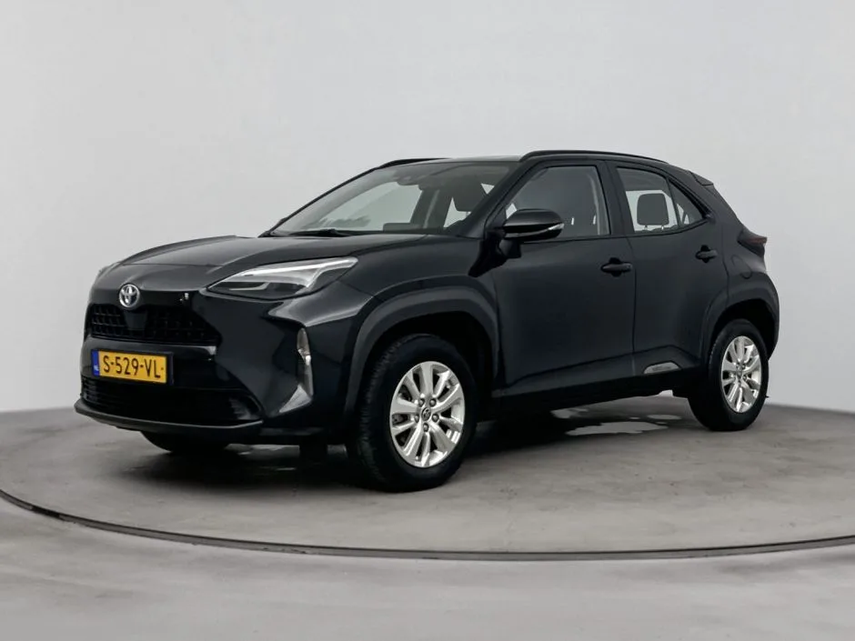 Toyota Yaris_Cross (2023) — foto 1