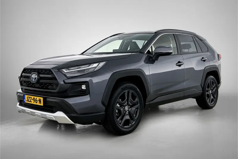 Toyota RAV4 (2023)
