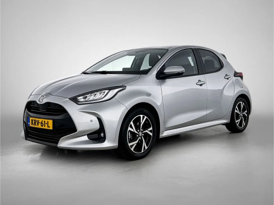 Toyota Yaris (2025) — foto 1