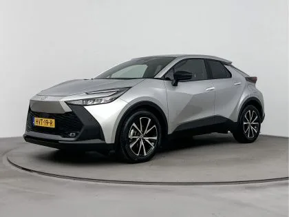 Toyota C-HR (2025) — foto 1