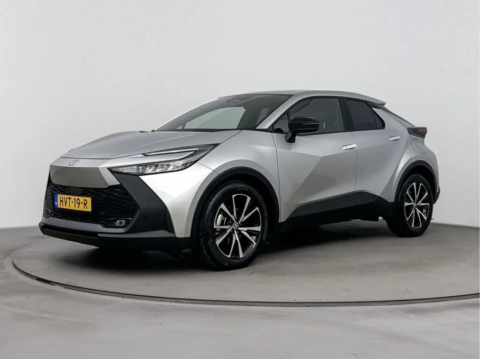 Toyota C-HR (2025) — foto 1