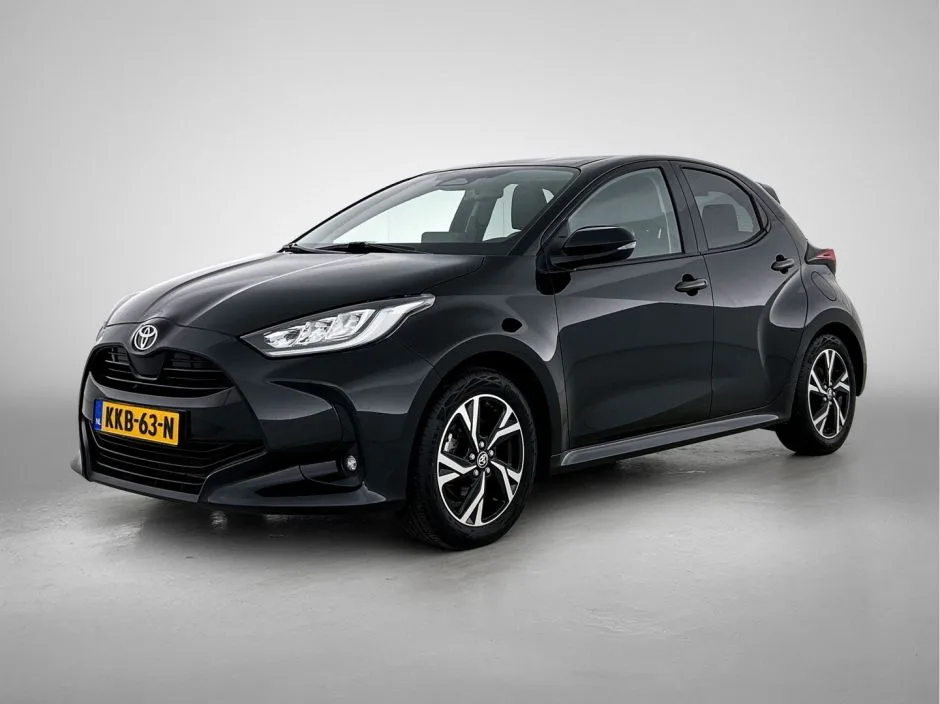 Toyota Yaris (2025) — foto 1