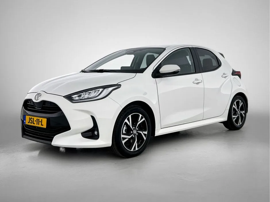 Toyota Yaris (2025) — foto 1
