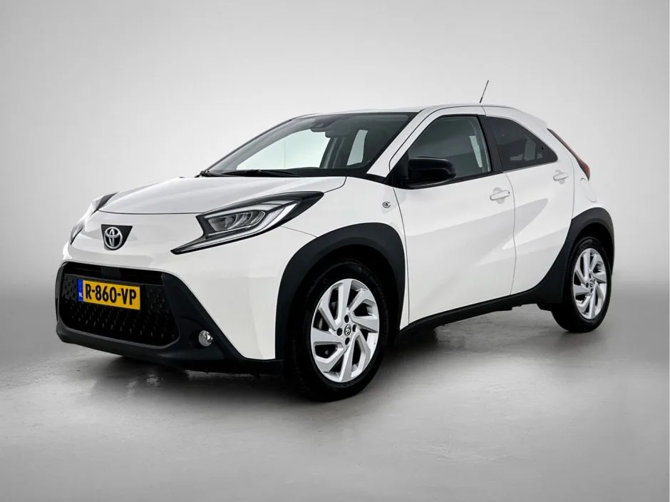 Toyota Aygo (2022) — foto 1