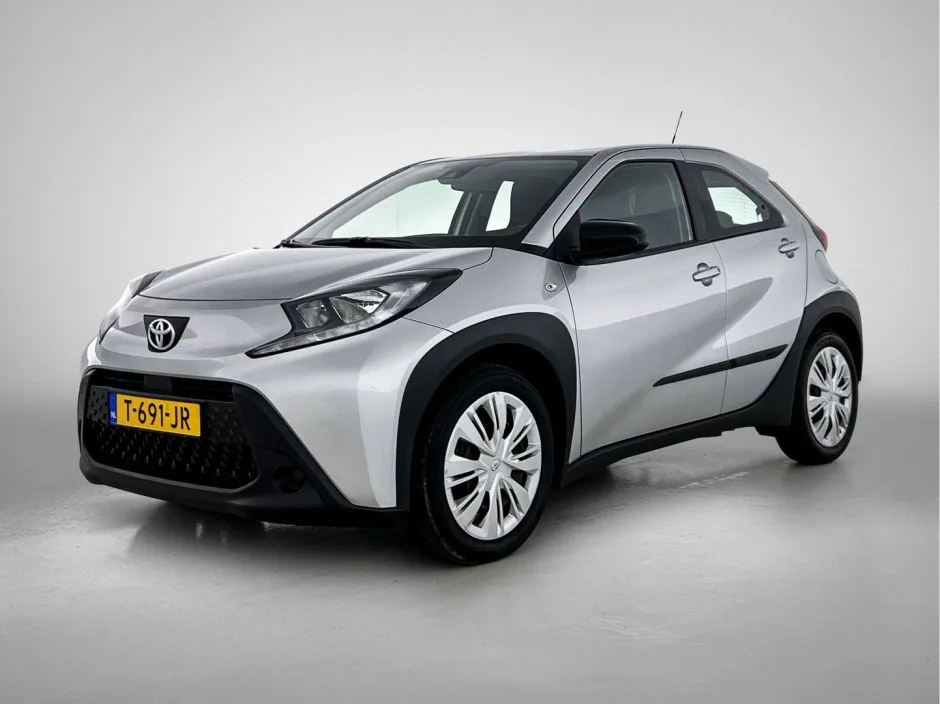 Toyota Aygo (2023) — foto 1