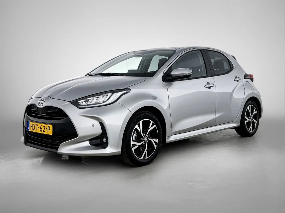 Toyota Yaris (2025) — foto 1