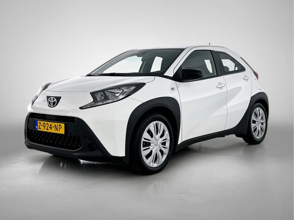 Toyota Aygo (2024) — foto 1